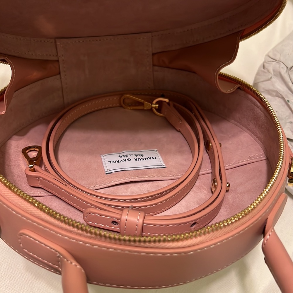 Mansur Gavriel Circle Crossbody Bag in Coral - Picture 9 of 12
